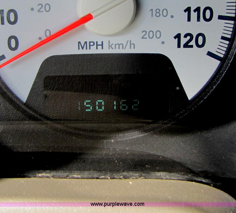 image for item B2264 2007 Dodge Ram 1500 quad cab pickup truck