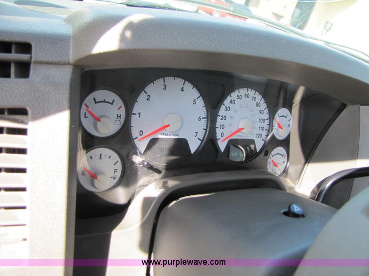 image for item B2264 2007 Dodge Ram 1500 quad cab pickup truck