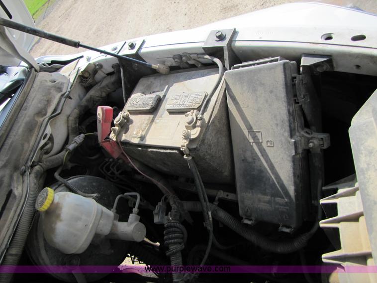 image for item B2264 2007 Dodge Ram 1500 quad cab pickup truck