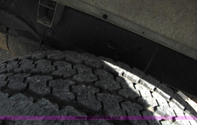 image for item B2264 2007 Dodge Ram 1500 quad cab pickup truck