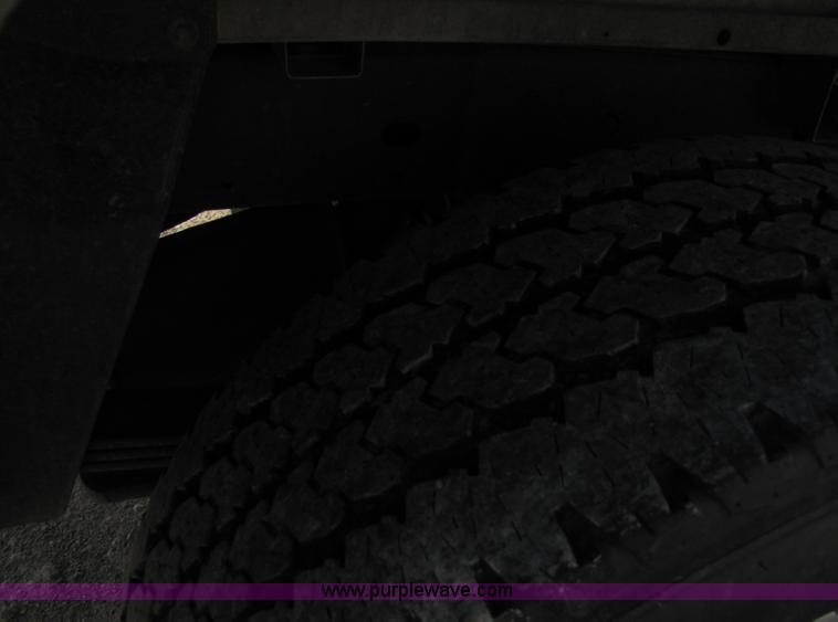 image for item B2264 2007 Dodge Ram 1500 quad cab pickup truck