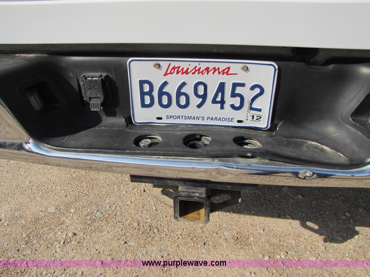 image for item B2264 2007 Dodge Ram 1500 quad cab pickup truck