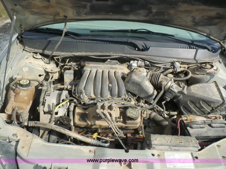 image for item B6308 2003 Ford Taurus SES
