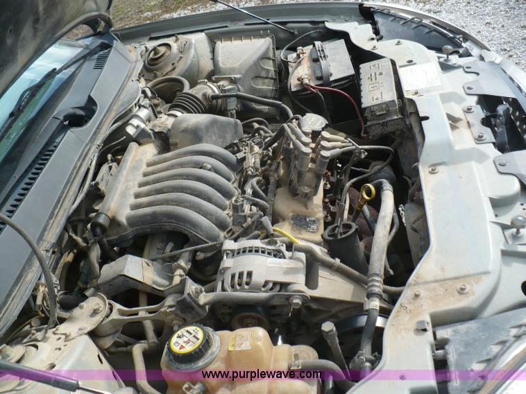 image for item B6308 2003 Ford Taurus SES