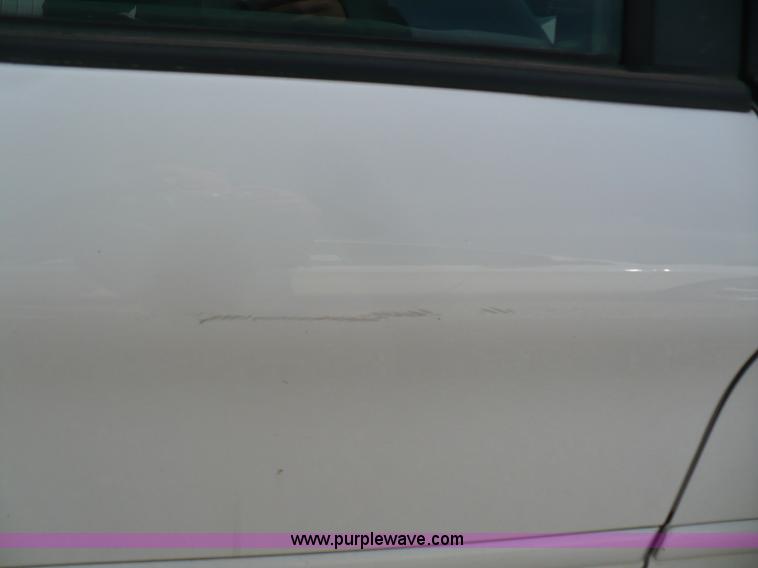 image for item B6309 2006 Ford Taurus SE