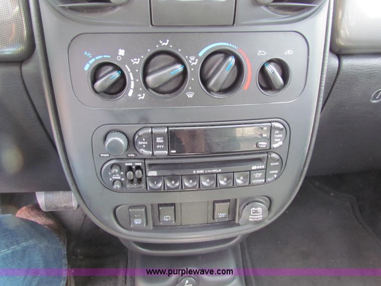 image for item B7209 2003 Chrysler PT Cruiser GT SUV