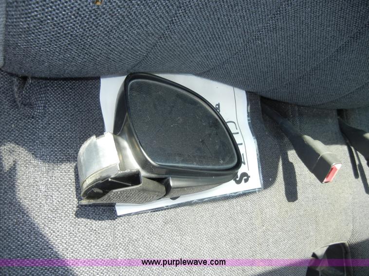 image for item C4244 1996 Chevrolet S10 pickup truck