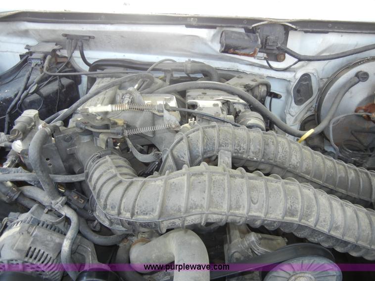 image for item C4245 1993 Ford F350 XL pickup truck
