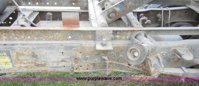 image for item C4245 1993 Ford F350 XL pickup truck