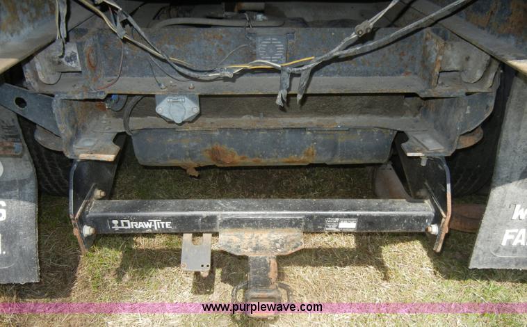 image for item C4245 1993 Ford F350 XL pickup truck