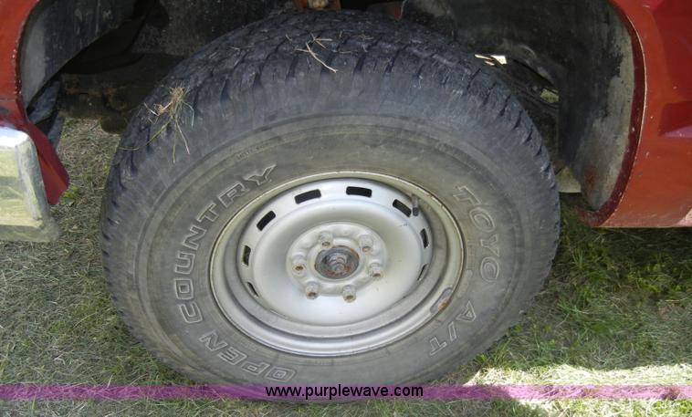 image for item C4248 1992 Chevrolet K1500 Cheyenne pickup truck