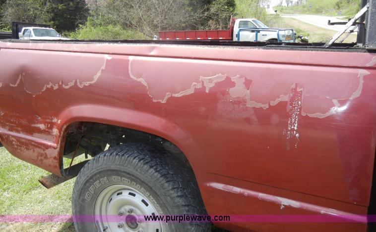 image for item C4248 1992 Chevrolet K1500 Cheyenne pickup truck