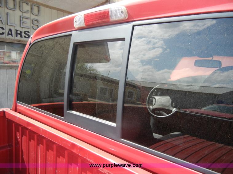 image for item C4249 1998 Dodge Dakota SLT club cab pickup truck