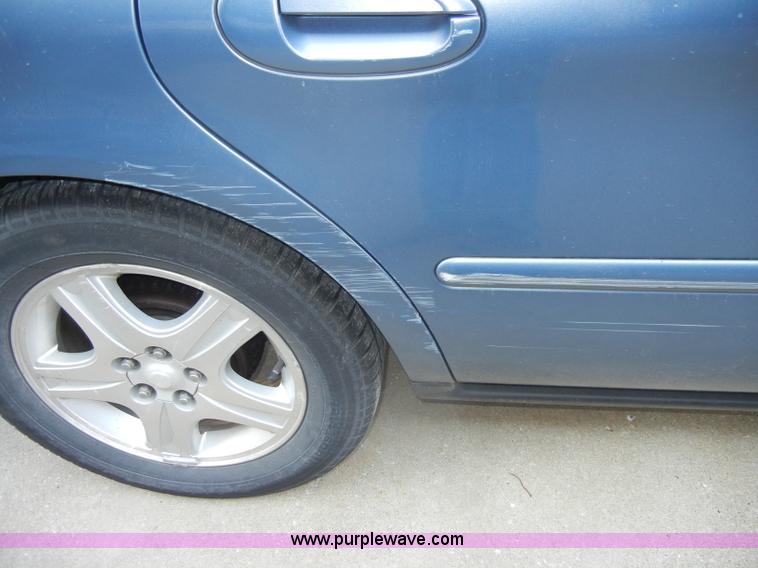 image for item C4250 2000 Ford Taurus SE