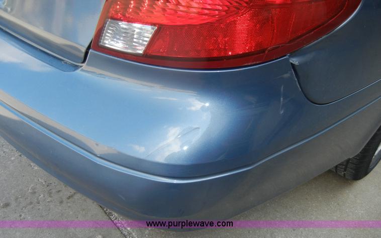 image for item C4250 2000 Ford Taurus SE