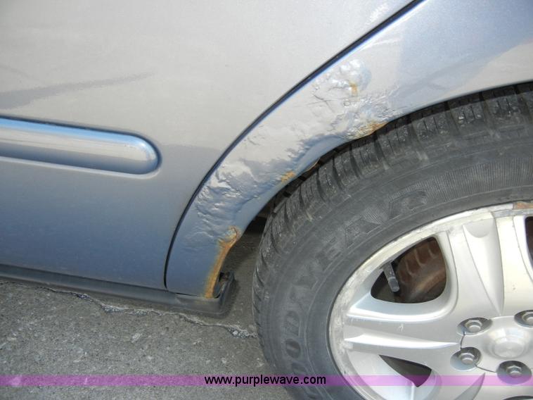 image for item C4250 2000 Ford Taurus SE