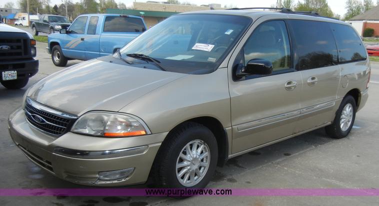 image for item C4251 2000 Ford Windstar SE mini van