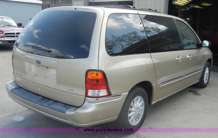image for item C4251 2000 Ford Windstar SE mini van