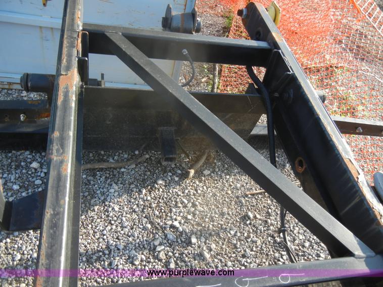 image for item C4252 2006 Switch-N-Go detachable roll back unit