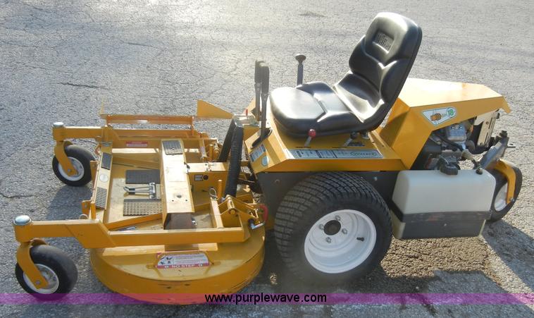 image for item C4256 Walker MBSD ZTR mower