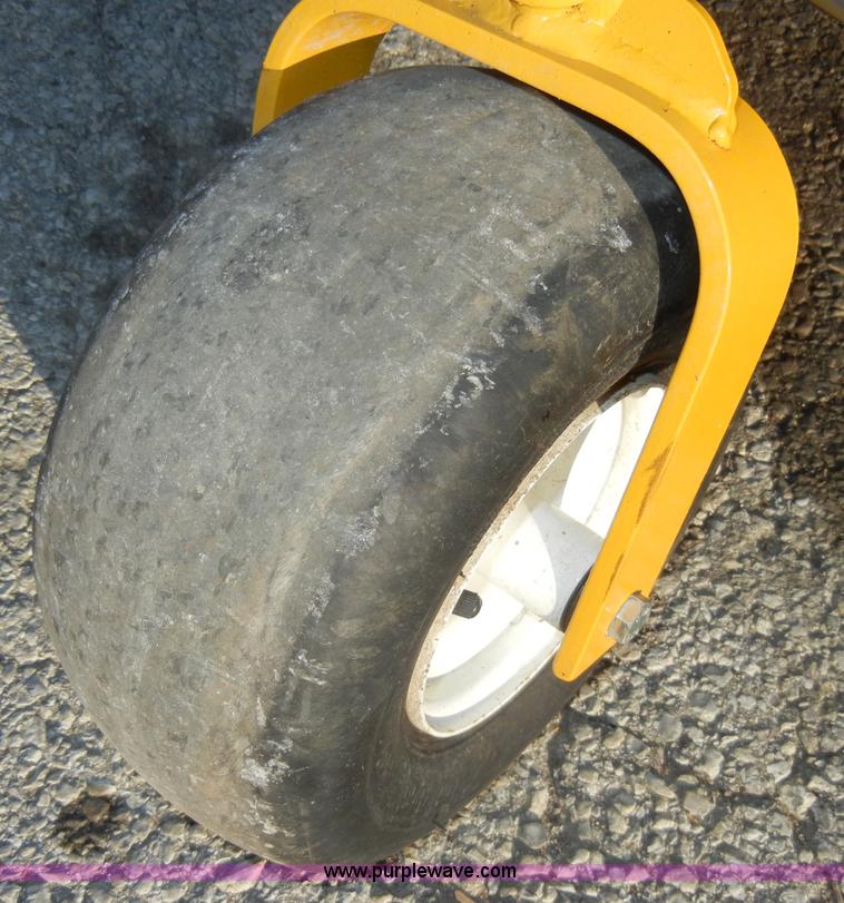 image for item C4256 Walker MBSD ZTR mower