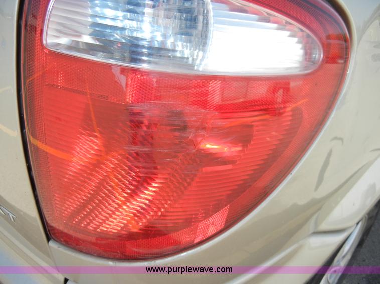 image for item C4258 2006 Dodge Caravan SXT mini van