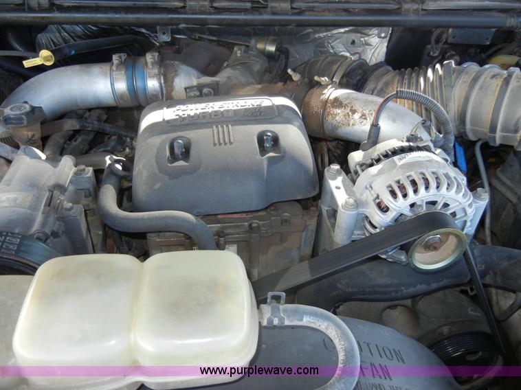 image for item C4363 1999 Ford F250 XLT Super Duty crew cab pickup truck