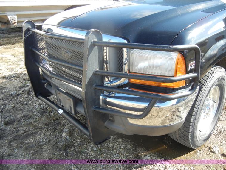 image for item C4363 1999 Ford F250 XLT Super Duty crew cab pickup truck