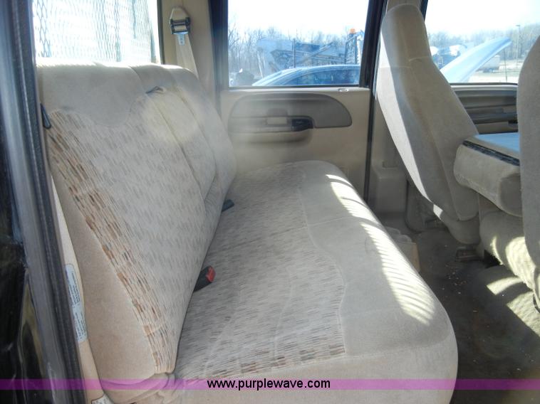 image for item C4363 1999 Ford F250 XLT Super Duty crew cab pickup truck
