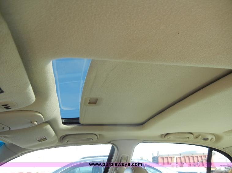 image for item C4365 2000 Lincoln Continental