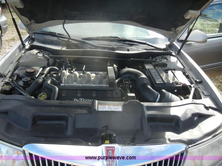 image for item C4365 2000 Lincoln Continental