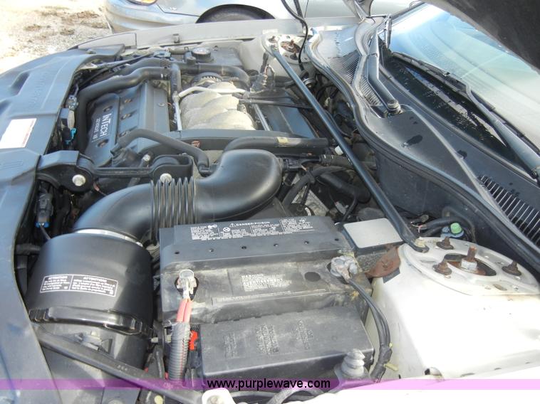image for item C4365 2000 Lincoln Continental