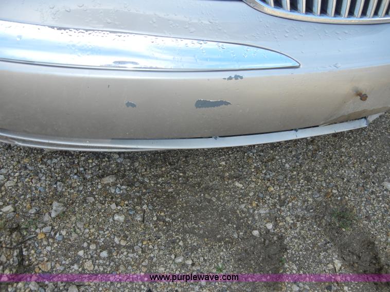 image for item C4365 2000 Lincoln Continental