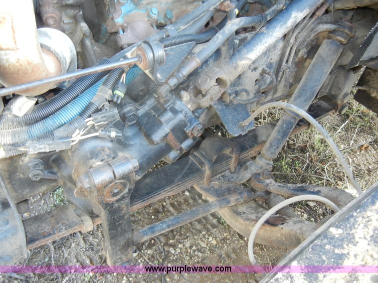 image for item C4366 1997 International 4700 flatbed truck