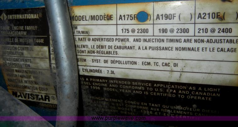 image for item C4366 1997 International 4700 flatbed truck