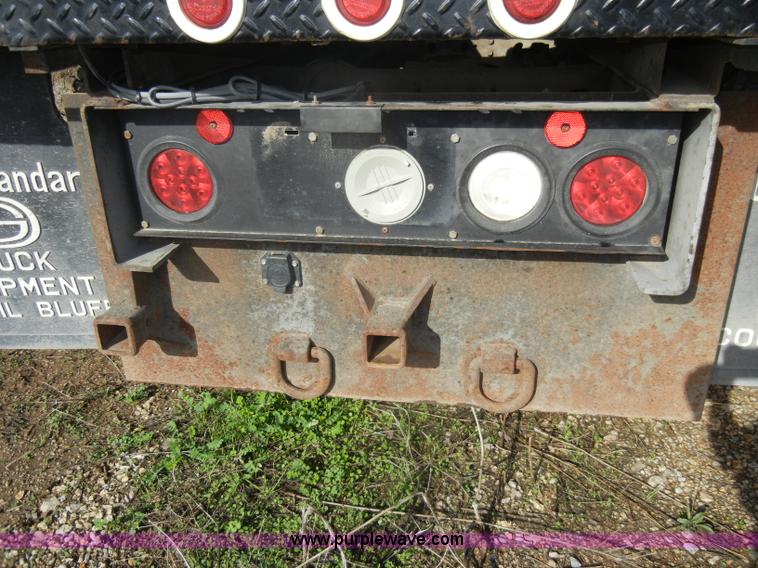 image for item C4366 1997 International 4700 flatbed truck