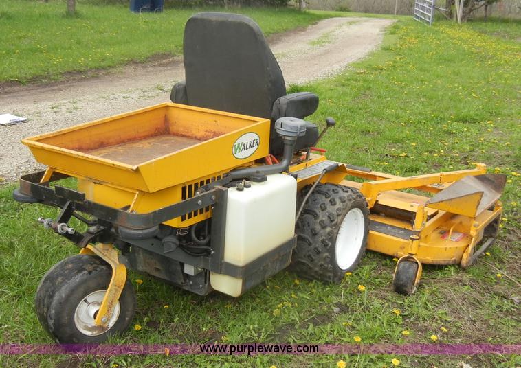 image for item C4395 Walker MTSD lawn mower