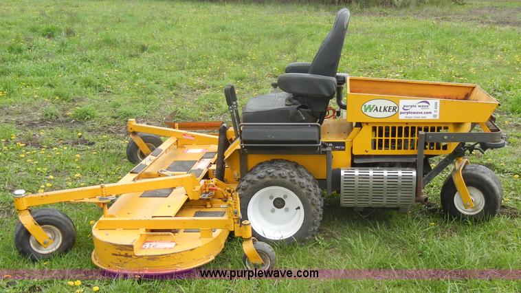 image for item C4395 Walker MTSD lawn mower