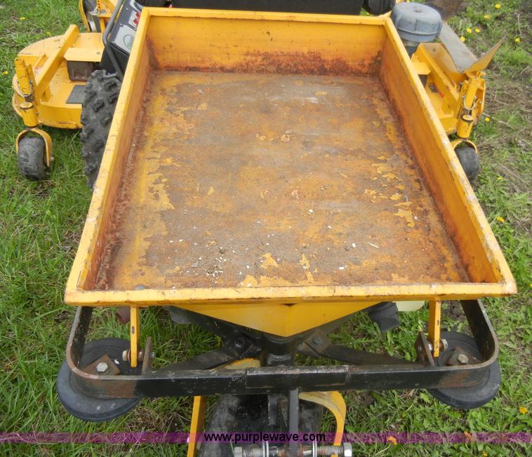 image for item C4395 Walker MTSD lawn mower