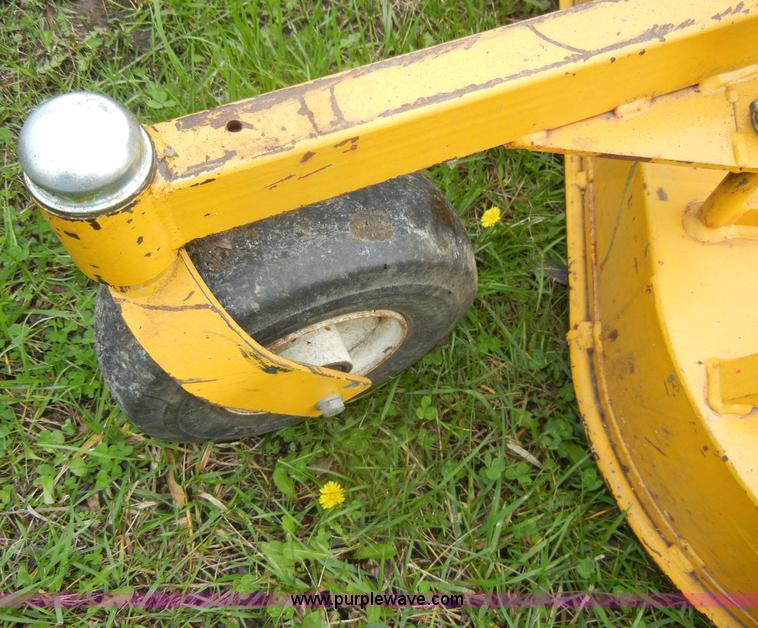 image for item C4395 Walker MTSD lawn mower