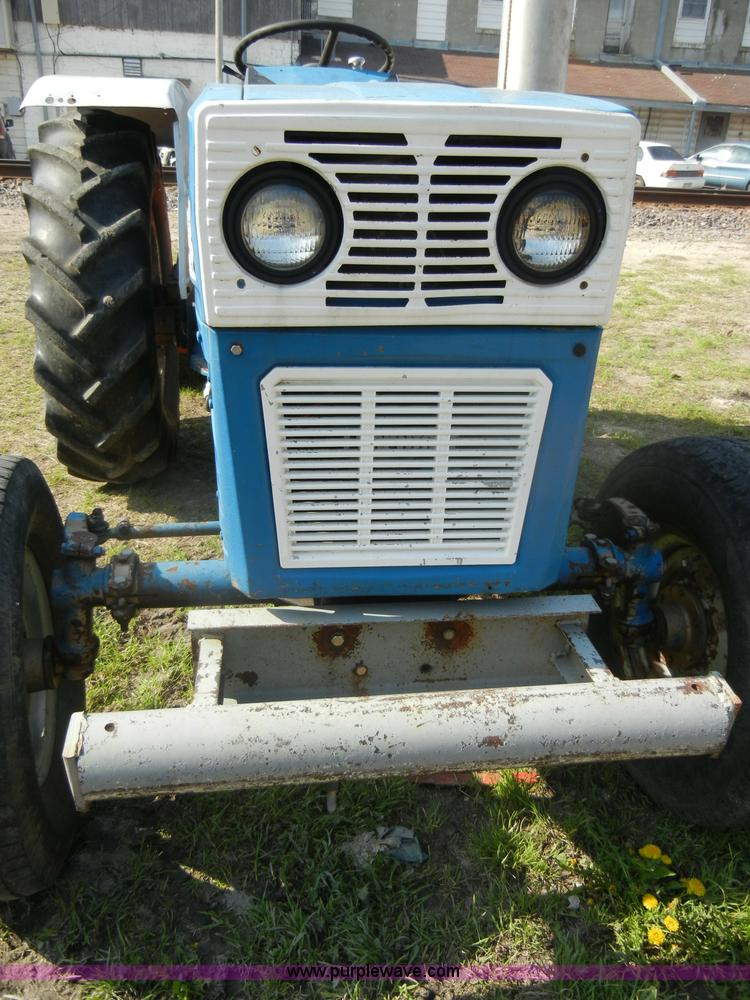 image for item C4396 Long Fiat 45 tractor