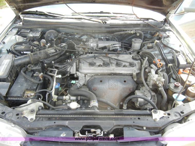 image for item C4400 1994 Honda Accord EX