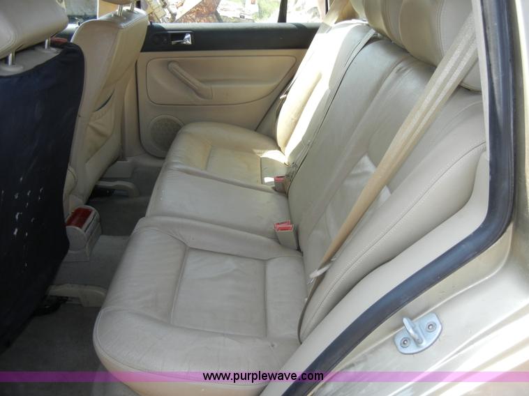 image for item C4402 2001 Volkswagen Jetta GLS