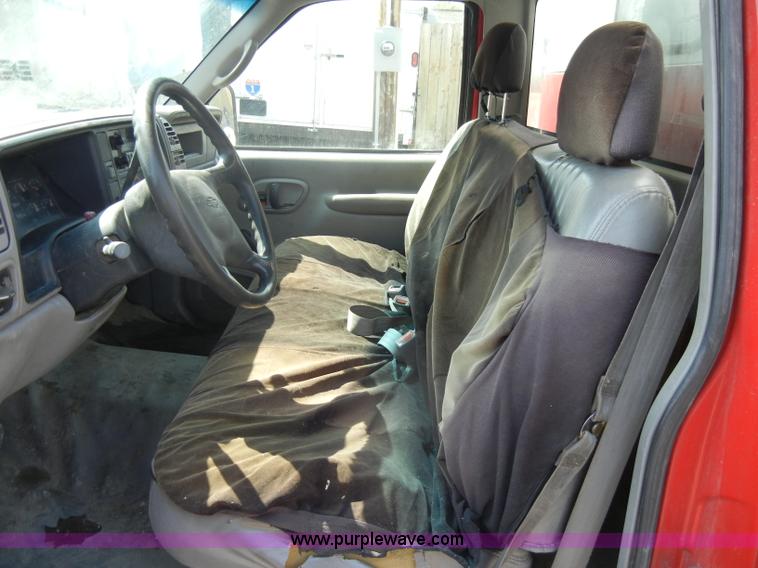 image for item C4403 1998 Chevrolet C2500 pickup truck