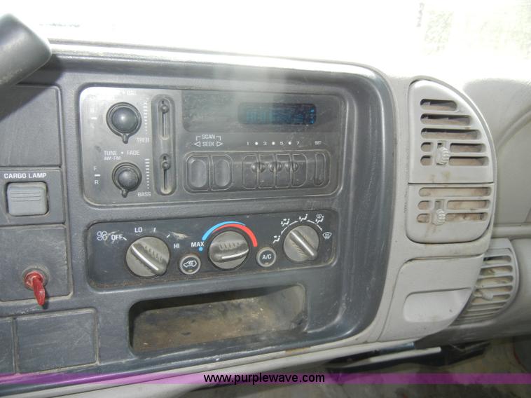 image for item C4403 1998 Chevrolet C2500 pickup truck