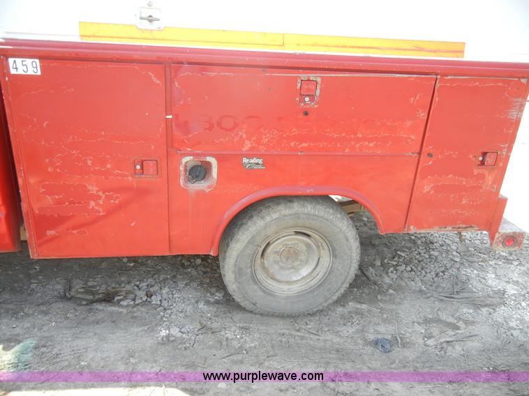 image for item C4403 1998 Chevrolet C2500 pickup truck