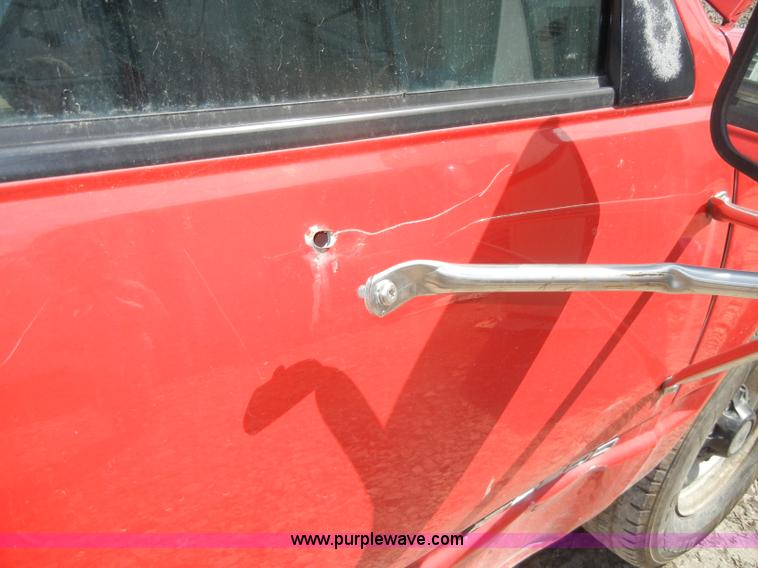 image for item C4403 1998 Chevrolet C2500 pickup truck