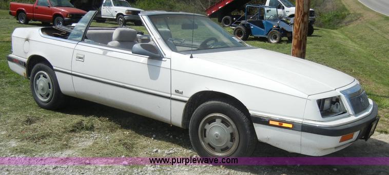 image for item C4407 1991 Chrysler LeBaron convertible