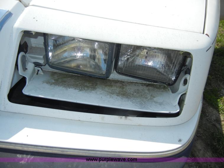 image for item C4407 1991 Chrysler LeBaron convertible