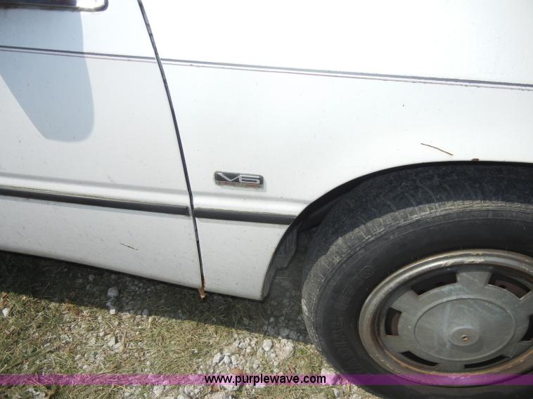 image for item C4407 1991 Chrysler LeBaron convertible